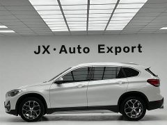 BMW X1 sDrive20Li fashionable - фото 7