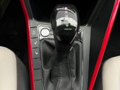 Volkswagen Polo Plus 1.5L Automatic Tech Edition - фото 12