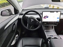 Tesla Model Y 2023 rear-wheel drive version - фото 6