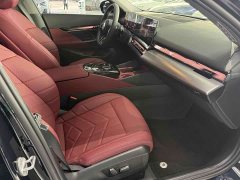 BMW 5 Series 530Li Leading M Sports Package - фото 12