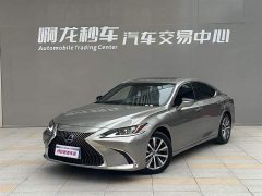 Lexus ES 2020 300h Excellence Edition - фото 1