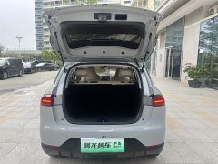 Wuling Bingo PLUS 330km five-seater version - фото 11