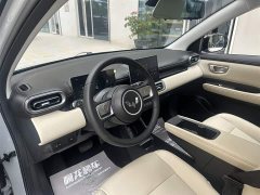 Wuling Bingo PLUS 330km five-seater version - фото 9
