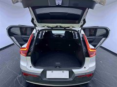 Volvo XC40 T4 four-wheel drive smart travel fashion version - фото 7