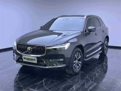 Volvo XC60 B5 AWD Luxury Edition - фото 1