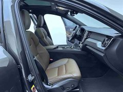 Volvo XC60 B5 AWD Luxury Edition - фото 10