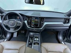 Volvo XC60 B5 AWD Luxury Edition - фото 12