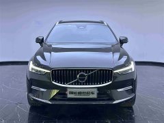 Volvo XC60 B5 AWD Luxury Edition - фото 2
