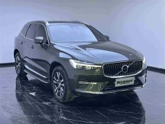 Volvo XC60 B5 AWD Luxury Edition - фото 3