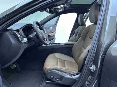 Volvo XC60 B5 AWD Luxury Edition - фото 8