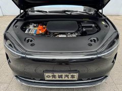 AITO Wenjie M9 extended range Ultra version 52kWh 6-seater version (192-line lidar) - фото 19