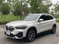 BMW X1 sDrive25Li Leading - фото 1