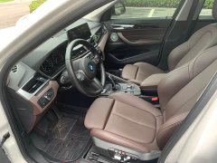 BMW X1 sDrive25Li Leading - фото 10