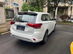 Mitsubishi Outlander 2021 2.0L 2WD Entry-Level 5-Seater - фото 6