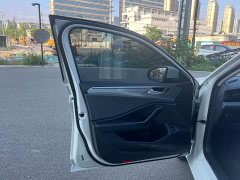 Volkswagen Sagitar 300TSI DSG Flyover Edition - фото 14