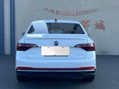 Volkswagen Sagitar 300TSI DSG Flyover Edition - фото 4
