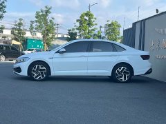 Volkswagen Sagitar 300TSI DSG Flyover Edition - фото 7