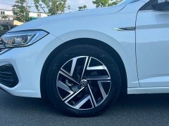 Volkswagen Sagitar 300TSI DSG Flyover Edition - фото 9