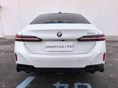 BMW 5 Series 530Li Leading M Sports Package - фото 7