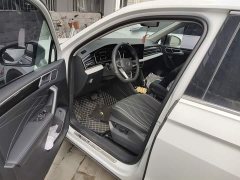Volkswagen Tiguan L Outstanding 300TSI Automatic Two-wheel Drive Dragon Edition - фото 12