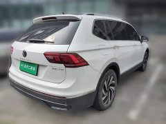 Volkswagen Tiguan L Outstanding 300TSI Automatic Two-wheel Drive Dragon Edition - фото 4