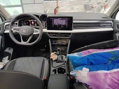 Volkswagen Tiguan L Outstanding 300TSI Automatic Two-wheel Drive Dragon Edition - фото 5