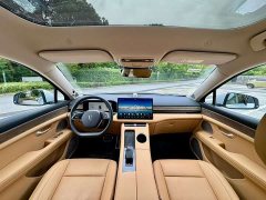 AITO M5 Extended Range AWD Ultimate Edition - фото 7