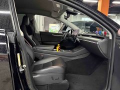 Tesla Model Y standard range rear-wheel drive version - фото 14