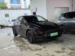 Tesla Model Y standard range rear-wheel drive version - фото 3
