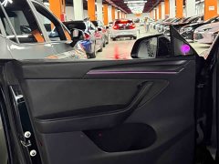Tesla Model Y standard range rear-wheel drive version - фото 9