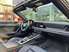 Porsche 911 Targa 4 3.0T - фото 9