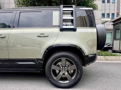 Land Rover Defender 110 P400 X-Dynamic HSE - фото 12