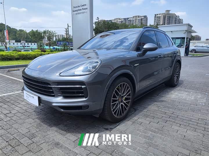 Porsche Cayenne E-Hybrid 2.0T - автомобиль из Китая
