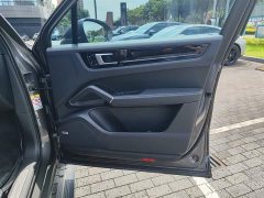 Porsche Cayenne E-Hybrid 2.0T - фото 14