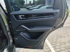 Porsche Cayenne E-Hybrid 2.0T - фото 16