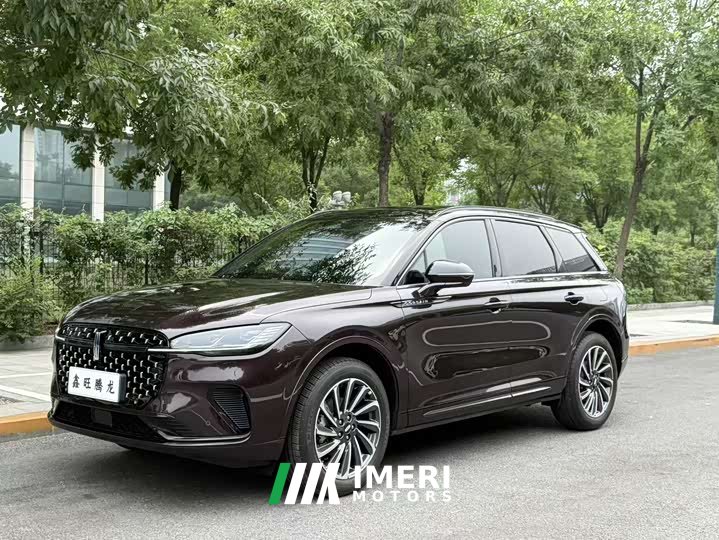 Lynk & Co Adventurer 1.5T two-wheel drive Zunya hybrid version - автомобиль из Китая