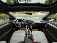 Lynk & Co T-ROC 2021 280TSI DSG two-wheel drive R-Line Pro intelligent version - фото 12