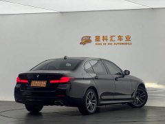 BMW 5 Series facelift 525Li M Sports Package - фото 13