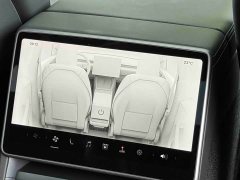 Tesla Model Y rear-wheel drive version - фото 13