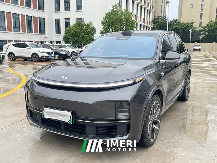 Li Auto Ideal L8 2024 Max - автомобиль из Китая