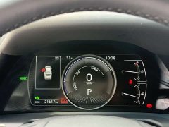 Lexus ES 300h Premium Edition - фото 11
