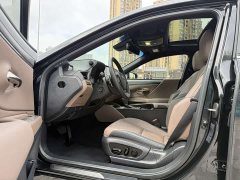 Lexus ES 300h Premium Edition - фото 5