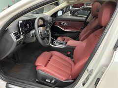 BMW 3 Series 320i M Sports Package - фото 12