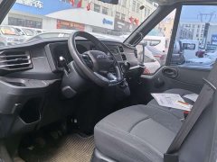 Lynk & Co Jiangling Fushun 2.0T manual short-axle mid-range commercial multifunctional passenger car with 5 seats - фото 3