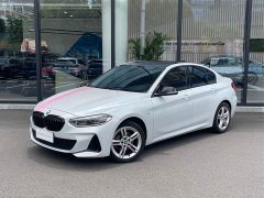 BMW 1 Series facelift 120i M Sports Night Edition - фото 1