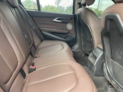 BMW 1 Series facelift 120i M Sports Night Edition - фото 11