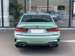 BMW 3 Series 325i M Sports Package - фото 4