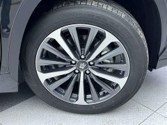 Toyota Crown Lufang 2.5L HEV four-wheel drive premium version - фото 8
