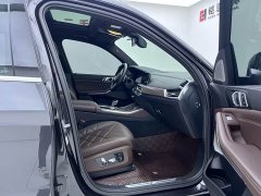 BMW X5 facelift xDrive 40Li M sports package - фото 16
