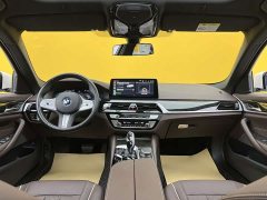 BMW 5 Series 2022 facelift 525Li M Sports Package - фото 12